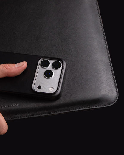 Funda iPhone Cuero Premium Negro - CLASE BUSINESS