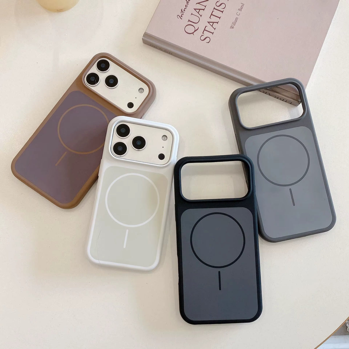 Funda Magnética Silicona iPhone - Negro